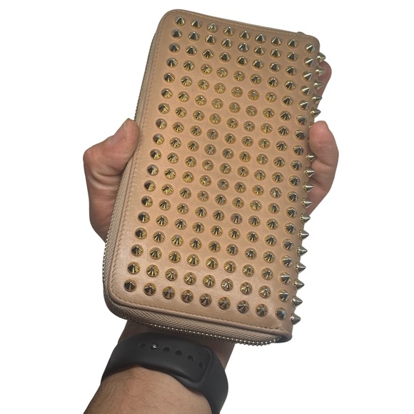 Christian Louboutin Studded Leather Zip Around Wallet Nude Gold Spikes - Picture 4 of 11